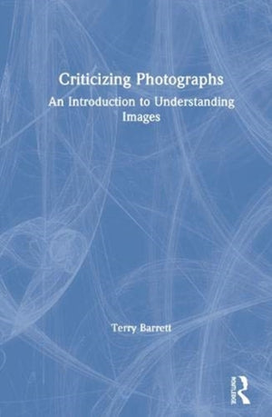 Criticizing Photographs
