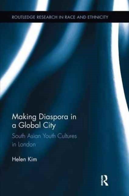 Book cover of: Making Diaspora in a Global City. By: Helen Kim