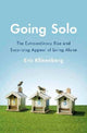 Book cover of: Going Solo. By: Eric Klinenberg