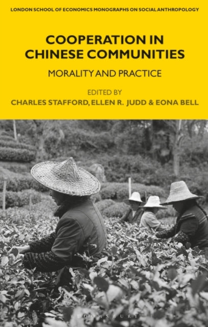 Book cover of: Cooperation in Chinese Communities. By: Eona Bell