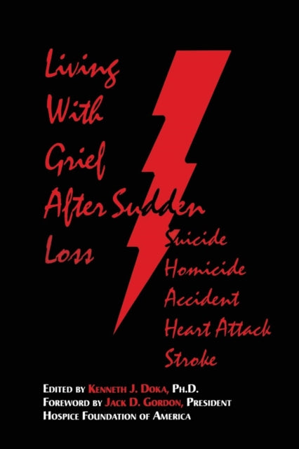 Book cover of: Living With Grief. By: Kenneth Doka