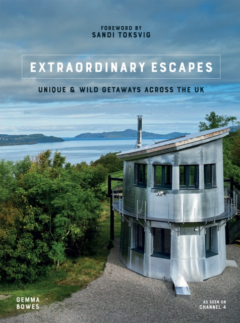 Book cover of: Extraordinary Escapes. By: Gemma Bowes