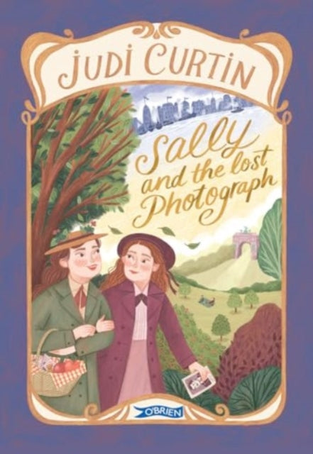Book cover of: Sally and the Lost Photograph. By: Judi Curtin