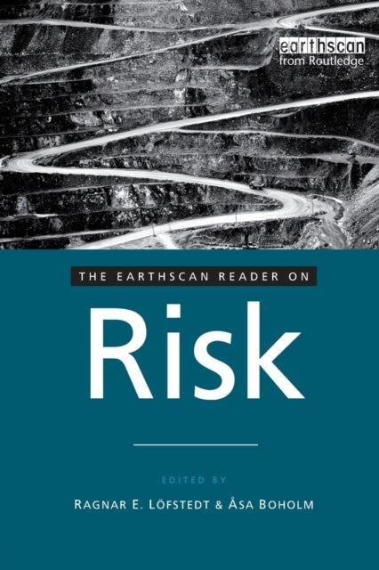 Book cover of: Earthscan Reader on Risk
