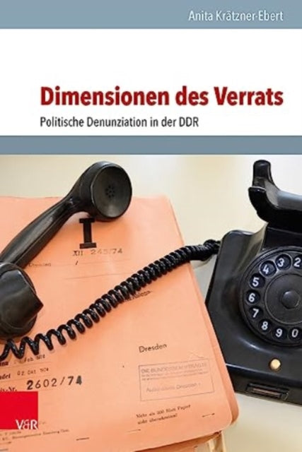 Book cover of: Dimensionen des Verrats. By: Anita Kratzner-Ebert
